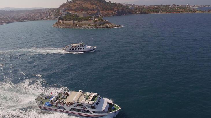 Yunan adalarına feribot seferleri tam kapasite