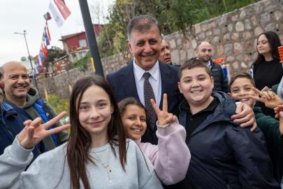 İzmir, çocuk politikalarında çıtayı yükseltiyor