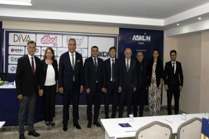 2021 Yılında 57 Milyar Dolar Dış Ticaret İşlemi Yapıldı