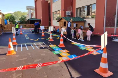 Bursa Büyükşehir'den çocuklara trafik güvenliği eğitimi