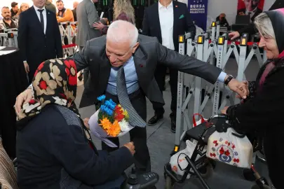 Bursa'da Başkan Bozbey dertleri Kestel'de dinledi