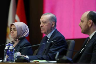 Cumhurbaşkanı Erdoğan, AK Parti'nin Kadın ve Gençlik Kolları MKYK toplantılarına katıldı