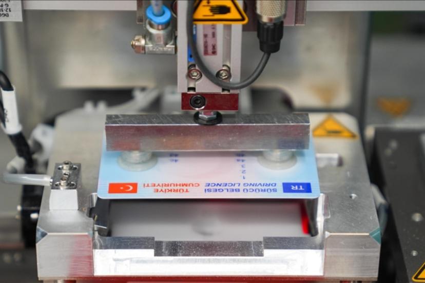 Eski tip ehliyetleri yenileme ücreti 1 Kasım'da 7 bin 438 liraya yükselecek