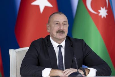 İlham Aliyev'den Cumhuriyet Bayramı kutlaması