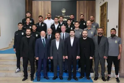 Kocasinan Şimşek'ten Başkan Çolakbayrakdar'a ziyaret