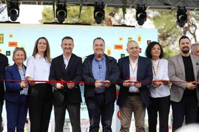 Leziz Akhisar Festivali, Renkli Görüntüler ve Coşkulu Kalabalıkla Sona Erdi