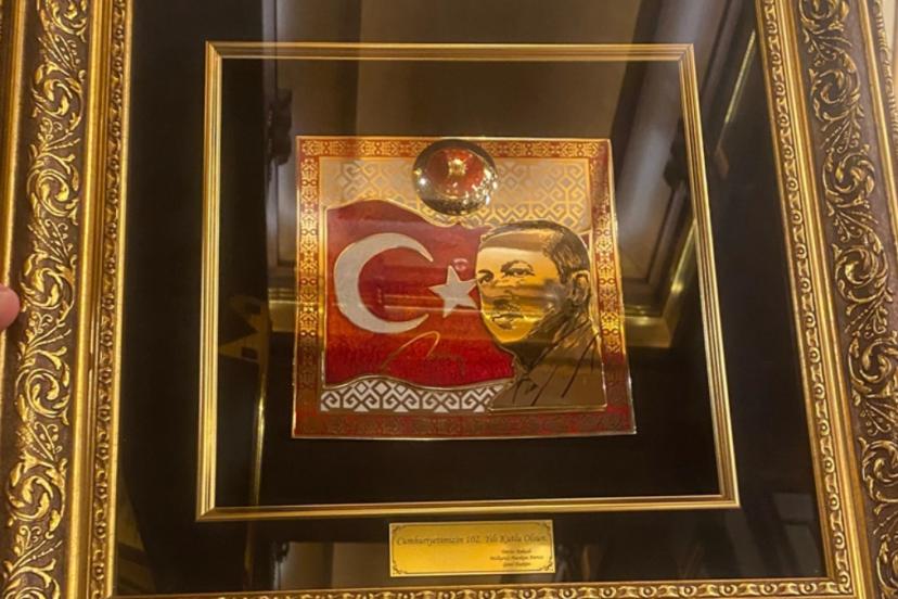 MHP lideri Bahçeli'den Cumhurbaşkanı Erdoğan'a Cumhuriyet Bayramı hediyesi