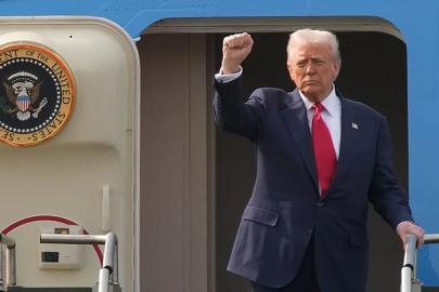 Trump, ABD'nin 30 yıl sonra ilk kez nükleer silah denemelerine başlayacağını açıkladı