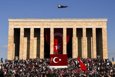 10 Kasım’da 1 milyon 219 bin kişi Ata’sını ziyaret etti