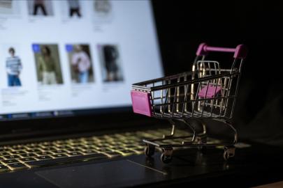 ABD'de Black Friday'de milyarlarca dolar harcandı