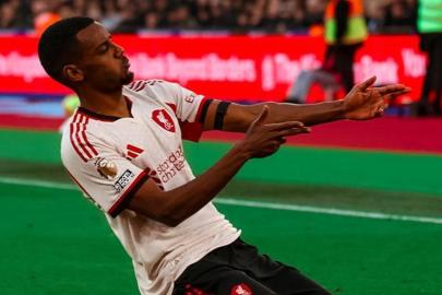 Alexander Isak ilk golünü attı, Liverpool kanamayı durdurdu! West Ham United - Liverpool maç sonucu 2-0