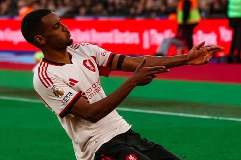 Alexander Isak ilk golünü attı, Liverpool kanamayı durdurdu! West Ham United - Liverpool maç sonucu 2-0