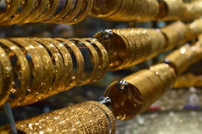 Altın güne yükselişle başladı: Gram 5 bin 720 lira oldu