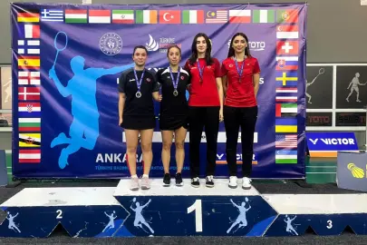 Bursa Osmangazili badmintoncu adını zirveye yazdırdı