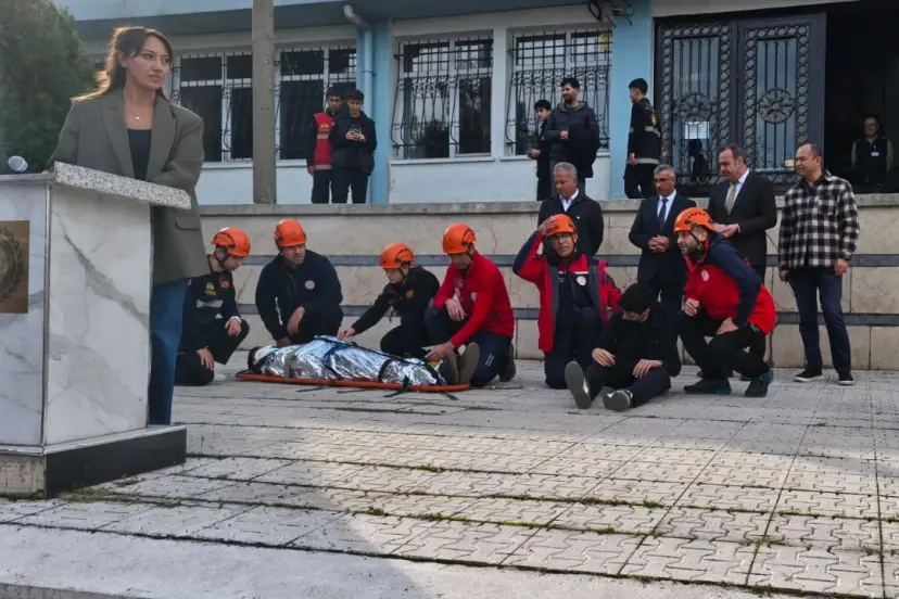 Bursa Tophane MTAL'de başarılı tatbikat