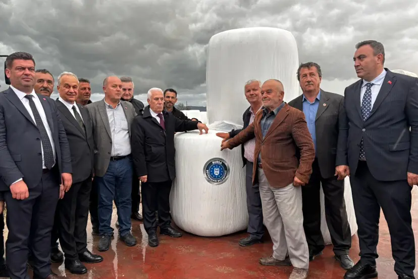Bursa’da çiftçilere destek sürüyor... Mustafakemalpaşa'da Silaj Paketleme Tesisi açıldı