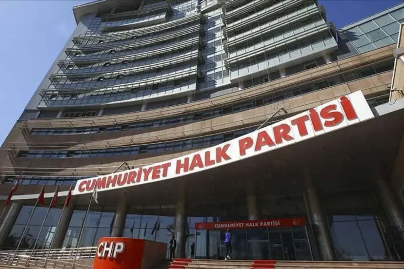 CHP’nin Bilgi İşlem Sorumlusu yolsuzluk soruşturmasında gözaltına alındı