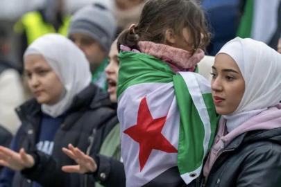 DW: Almanya’daki Suriyeli sığınmacılar geri dönmeleri için baskı görüyor