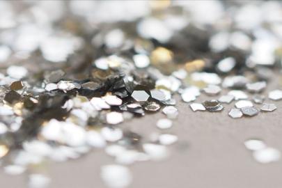 Fed beklentileri emtia piyasalarına yön verdi: Gümüş rekor tazeledi