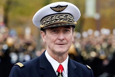 Fransız generalin 'savaş hazırlığı' sözleri Paris'te tartışma yarattı