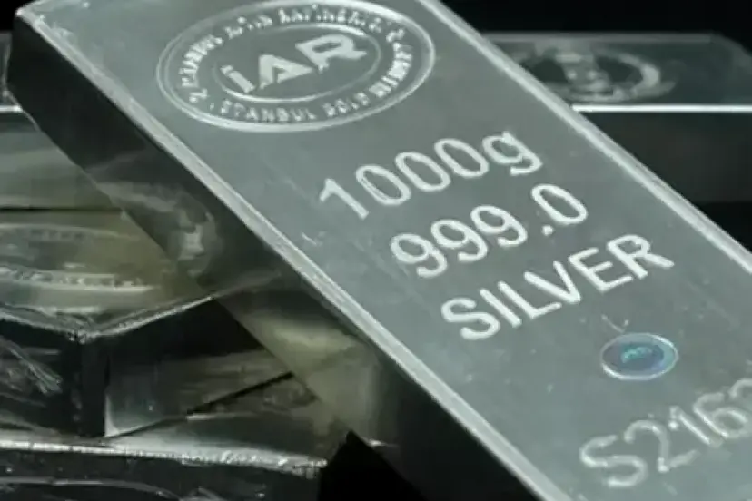 Gümüşte tarihi zirve: 56,9 dolarla tüm zamanların rekorunu kırdı