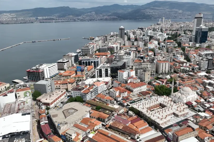 İzmir Tarihi Liman Kenti UNESCO’da kalıcı liste yolunda... Dosya 2026’da sunulacak, gözler 2028'de