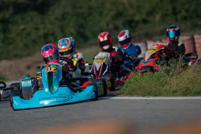 Karting heyecanı Kocaeli'de sürüyor