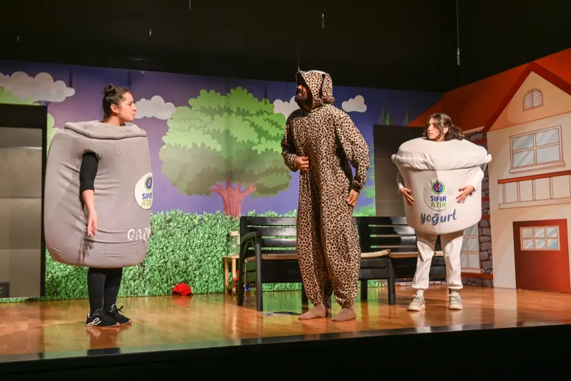 Konya Selçuklu’da çocuklara sıfır atık bilinci tiyatro ile kazandırılıyor