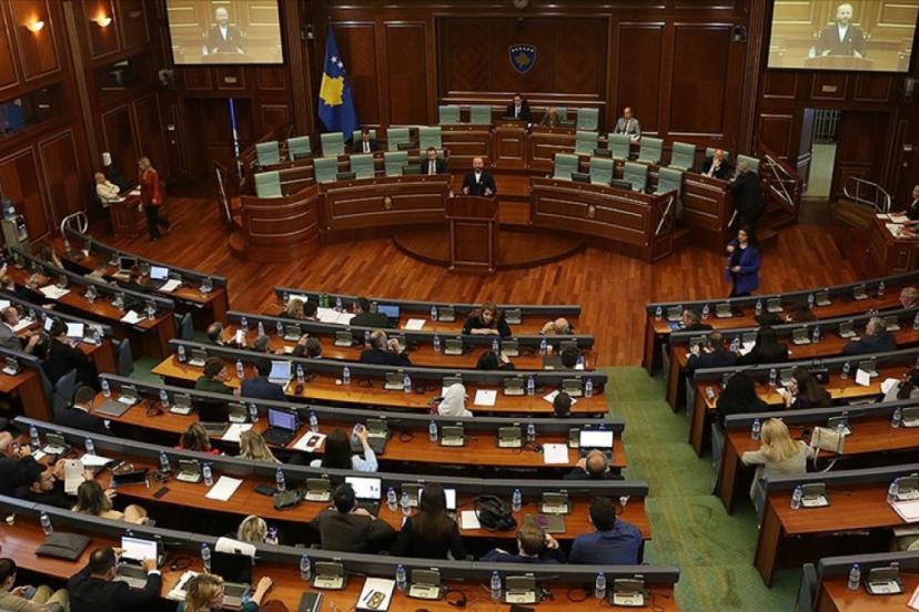 Kosova'da meclis feshedildi, erken seçim süreci başladı
