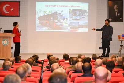 Manisa Büyükşehir’den bin şoföre nezaket eğitimi