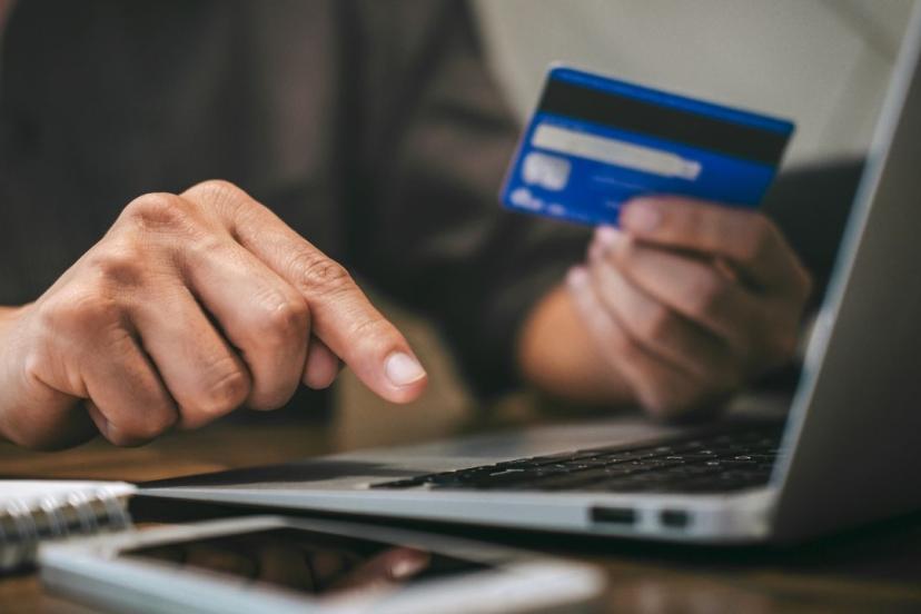 Mobil bankacılıkta işlem hacmi 131 trilyon lirayı aştı