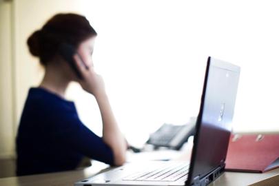 Sigortalı çalışan genç kadın sayısı 70 binden fazla arttı