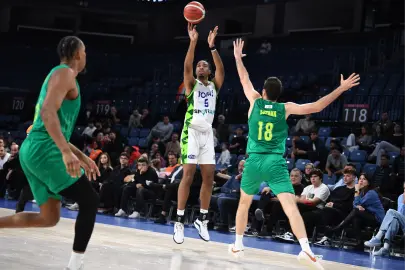 Tofaş Esenler Erokspor’a mağlup oldu