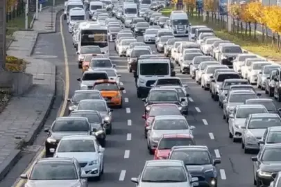 TÜİK: Trafiğe kaydı yapılan taşıt sayısı ekimde azaldı