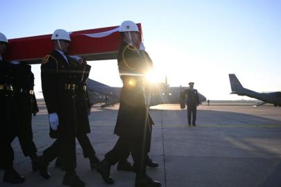 Türkiye şehitlerini uğurluyor: 20 kahraman asker için tören