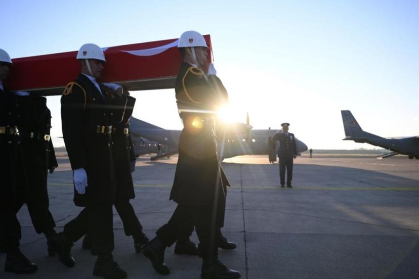 Türkiye şehitlerini uğurluyor: 20 kahraman asker için tören