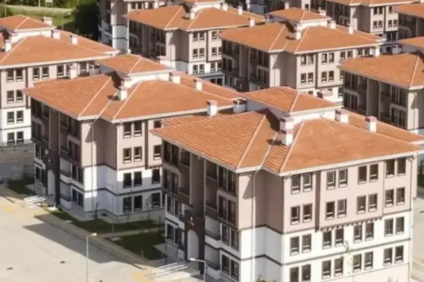 Yüzyılın Konut Projesi'ne yoğun ilgi: İlk gün 936 bin başvuru