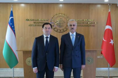 Abdulkadir Uraloğlu, Özbek mevkidaşıyla iş birliklerini görüştü