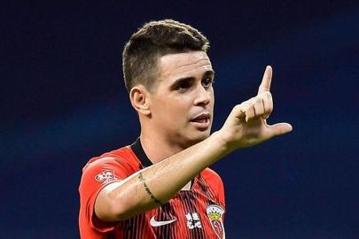 'Acaba'ların adamı Oscar kararını verdi! Futbolu bırakıyor...