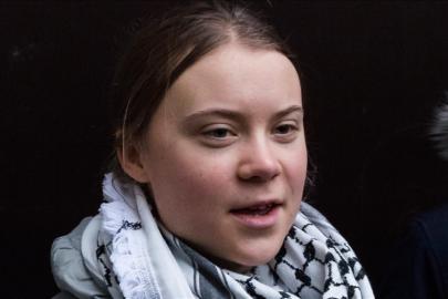 Aktivist Greta Thunberg, Londra'daki Filistin eyleminde gözaltına alındı