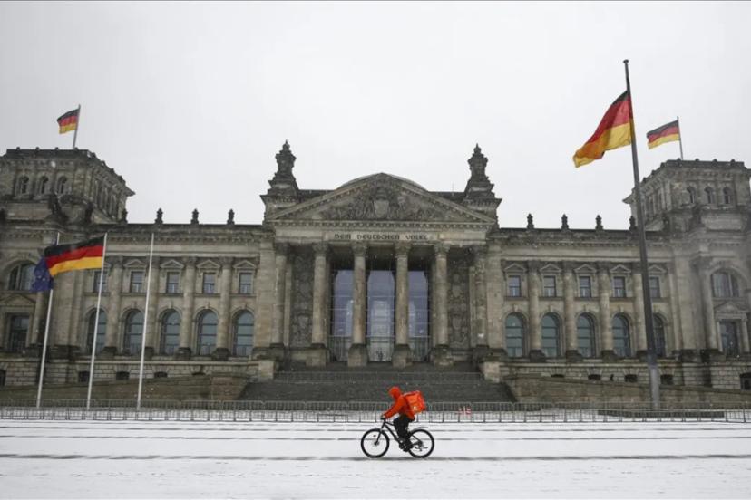 Almanya'da emeklilik sistemi alarm veriyor