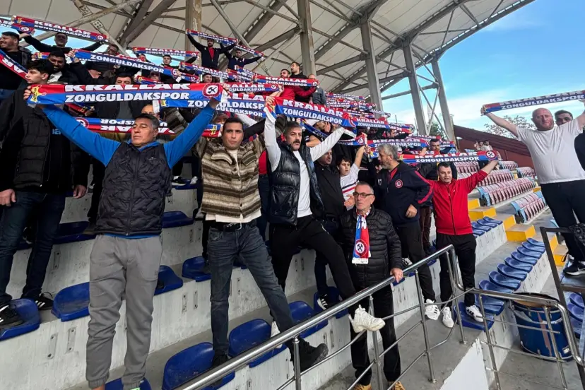 Almanya'dan Zonguldakspor'un taraftar grubu 'Krallar'a anlamlı destek