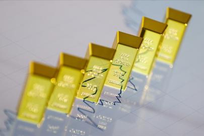 Altının onsu yükselişini 4. aya taşıdı! Uzmanlar yükselişi işaret ediyor