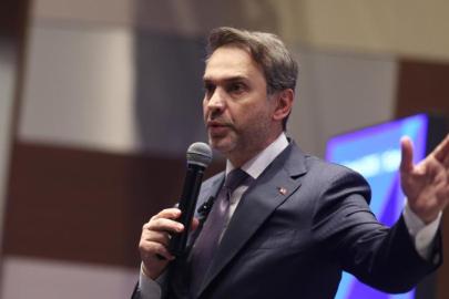 Bakan Bayraktar: Türkiye'yi enerjide bağımsız kılma yolunda politikalar geliştiriyoruz