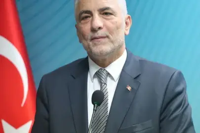 Bakan Bolat ticarette 2025 yılını değerlendirdi: Üretimi büyüttük, ihracatta tarihimizin en yüksek seviyelerine ulaştık