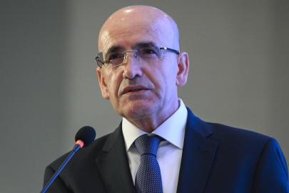 Bakan Şimşek: Enflasyon beklentilerindeki iyileşme dezenflasyon sürecini destekleyecek