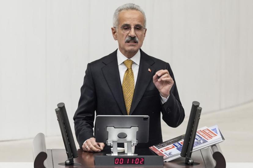 Bakan Uraloğlu: Esenboğa metrosuna 2026'da başlıyoruz