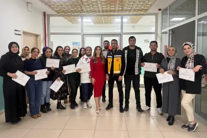 Batman'da ebelere 'Temel Yenidoğan Bakımı' eğitimi