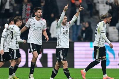 Beşiktaş teknik direktörü Sergen Yalçın: '5-6 oyuncu transfer etmemiz lazım'