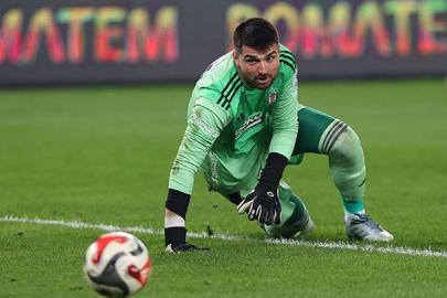 Beşiktaş'ta Ersin Destanoğlu'ndan kariyer rekoru!